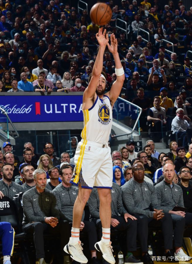 包含法国球队传回伤病好消息，士气大增的词条