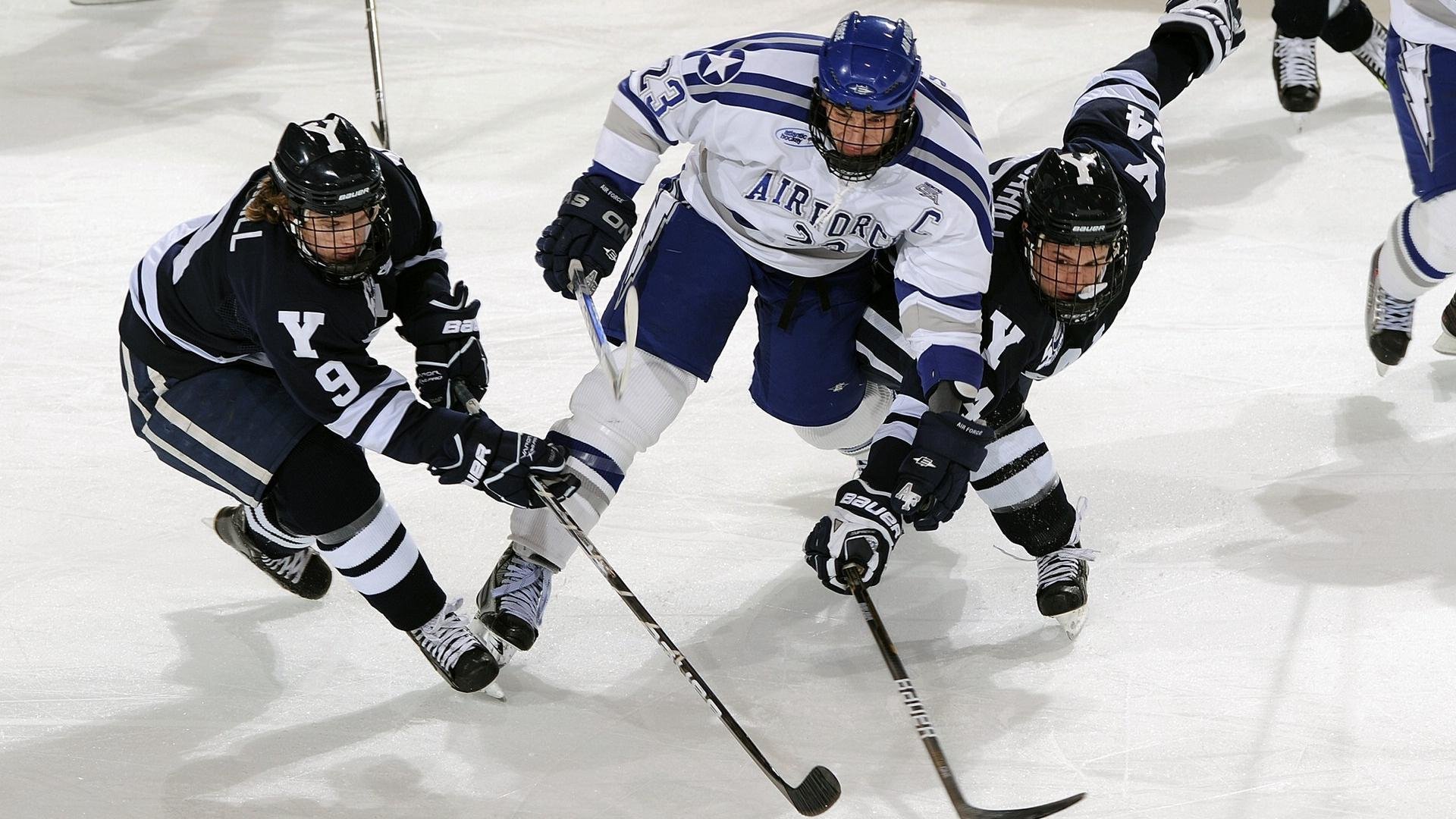 莎拉波娃巅峰对决，Rookie与30激战TES分钟，战术调整胜负难料！